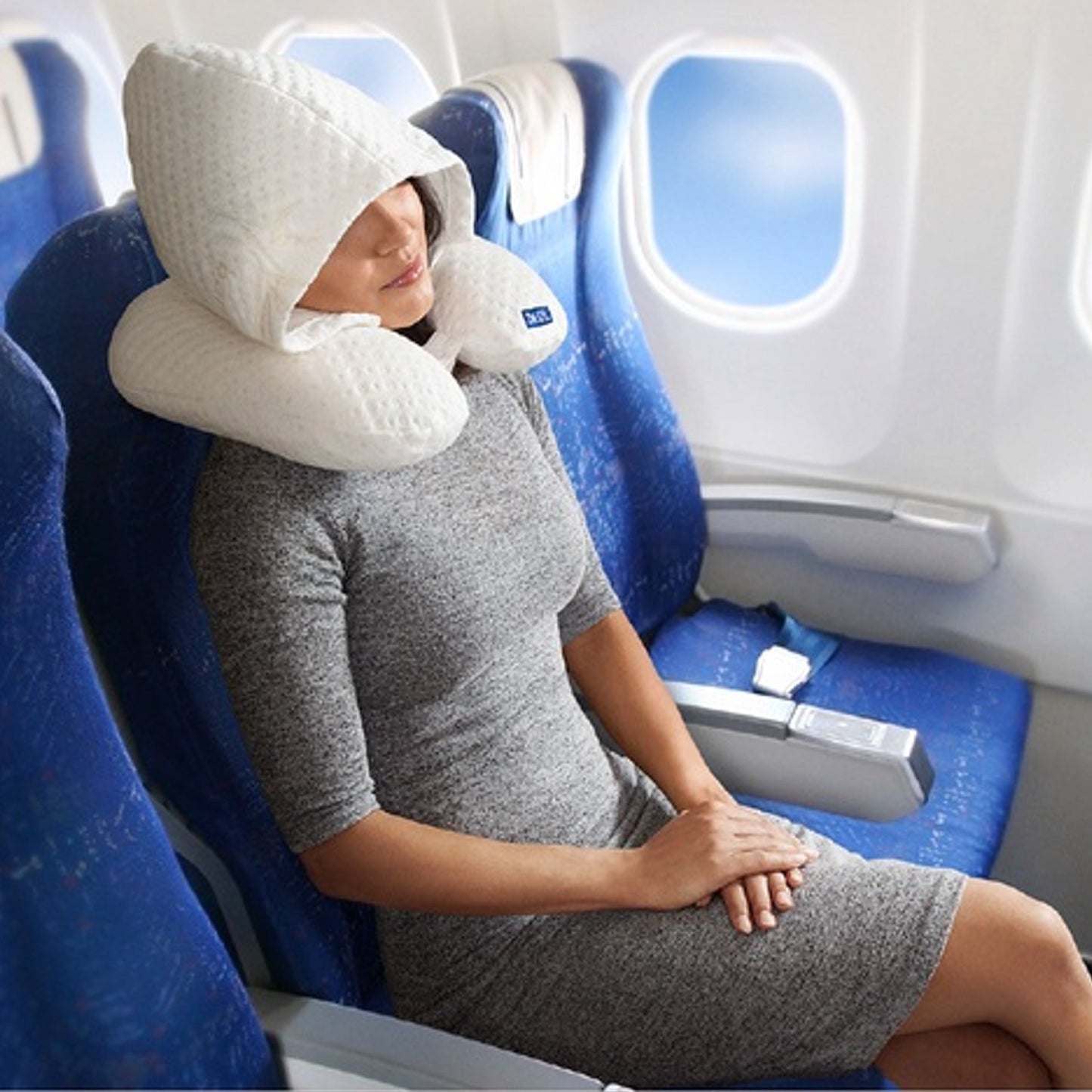 DR. D’S Travel Pillow PLUS